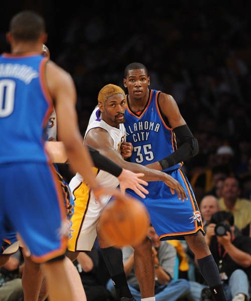 与激烈较量 与激烈较量