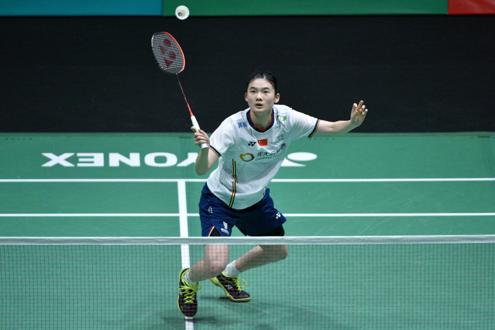 令观众目不 令观众目不