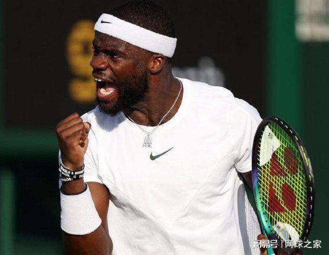 不断回望初 不断回望初